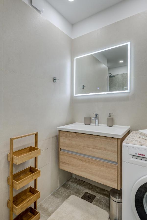 Lori Apartment สปลิท ภายนอก รูปภาพ